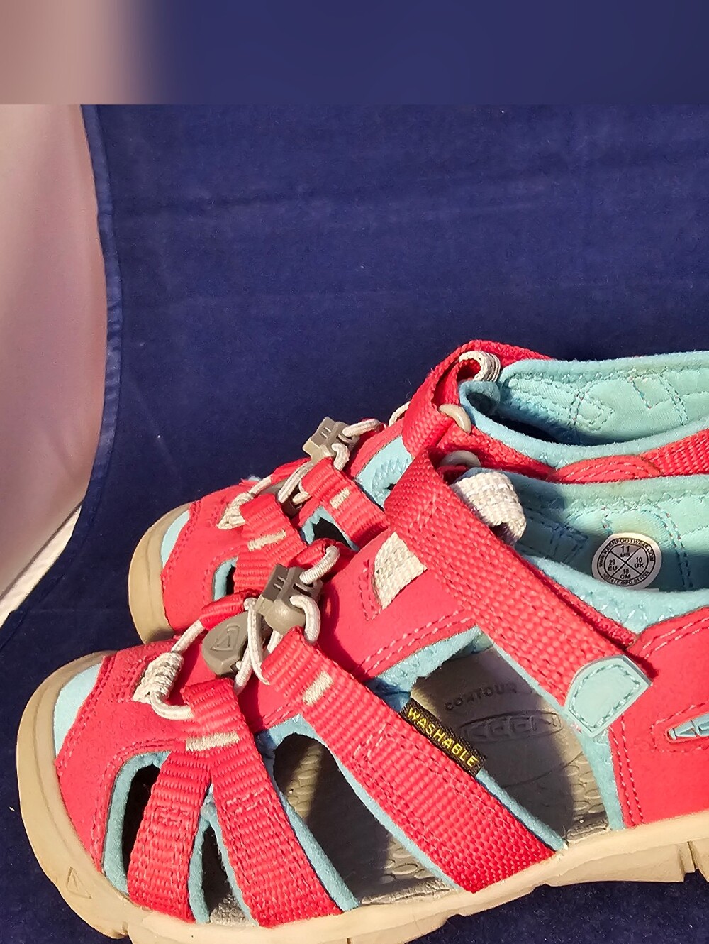 Keen Kids Red and Aqua Outdoor Closed Toes Sandals Sz 11 Toddler